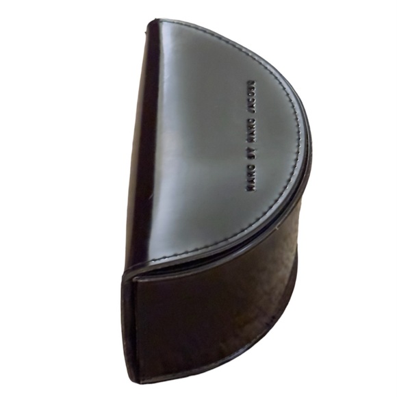 Marc by Marc Jacobs Glasses Case - Picture 5 of 7